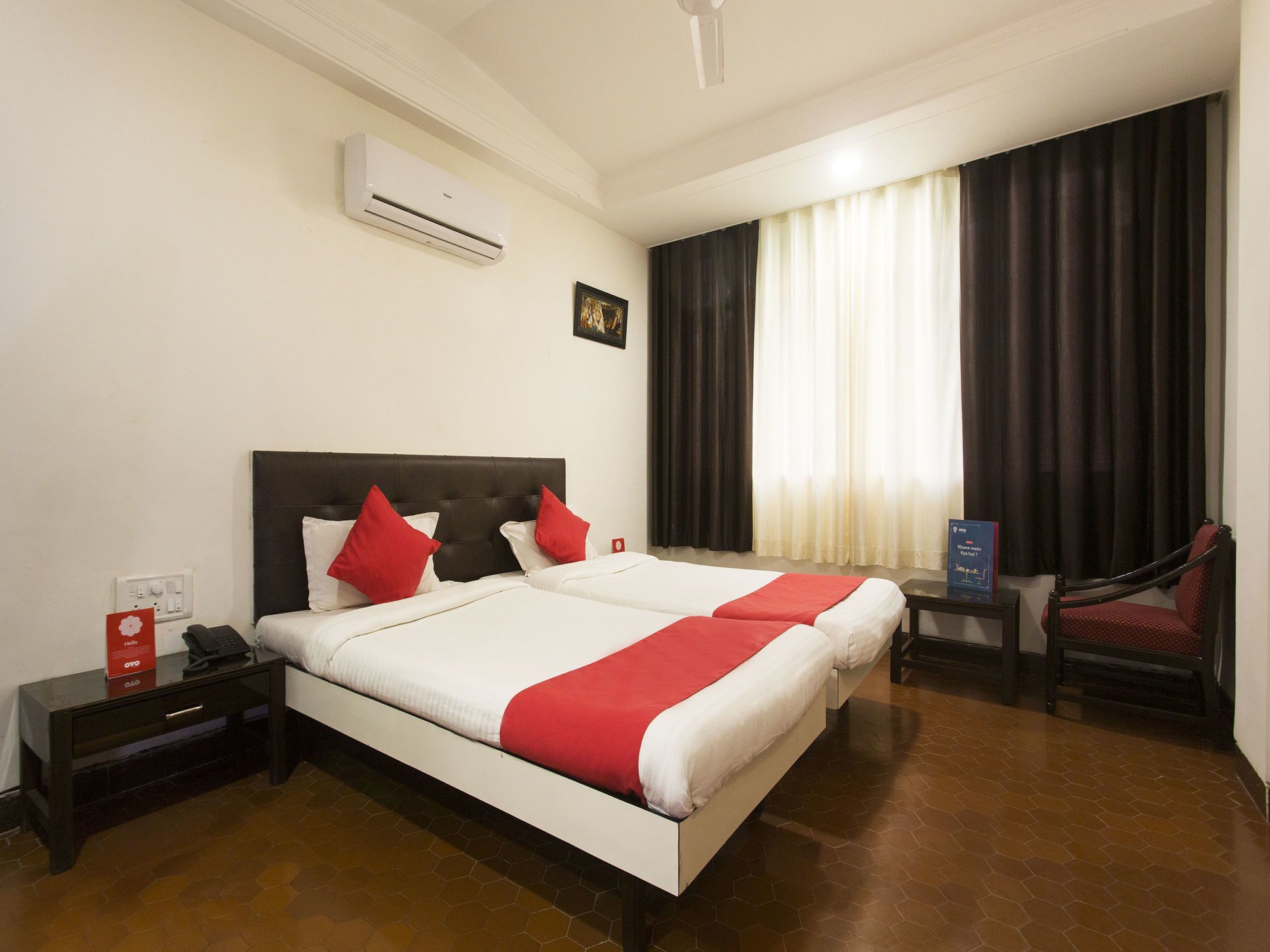 Oyo 9806 Hotel Arvi Lonavala Bagian luar foto