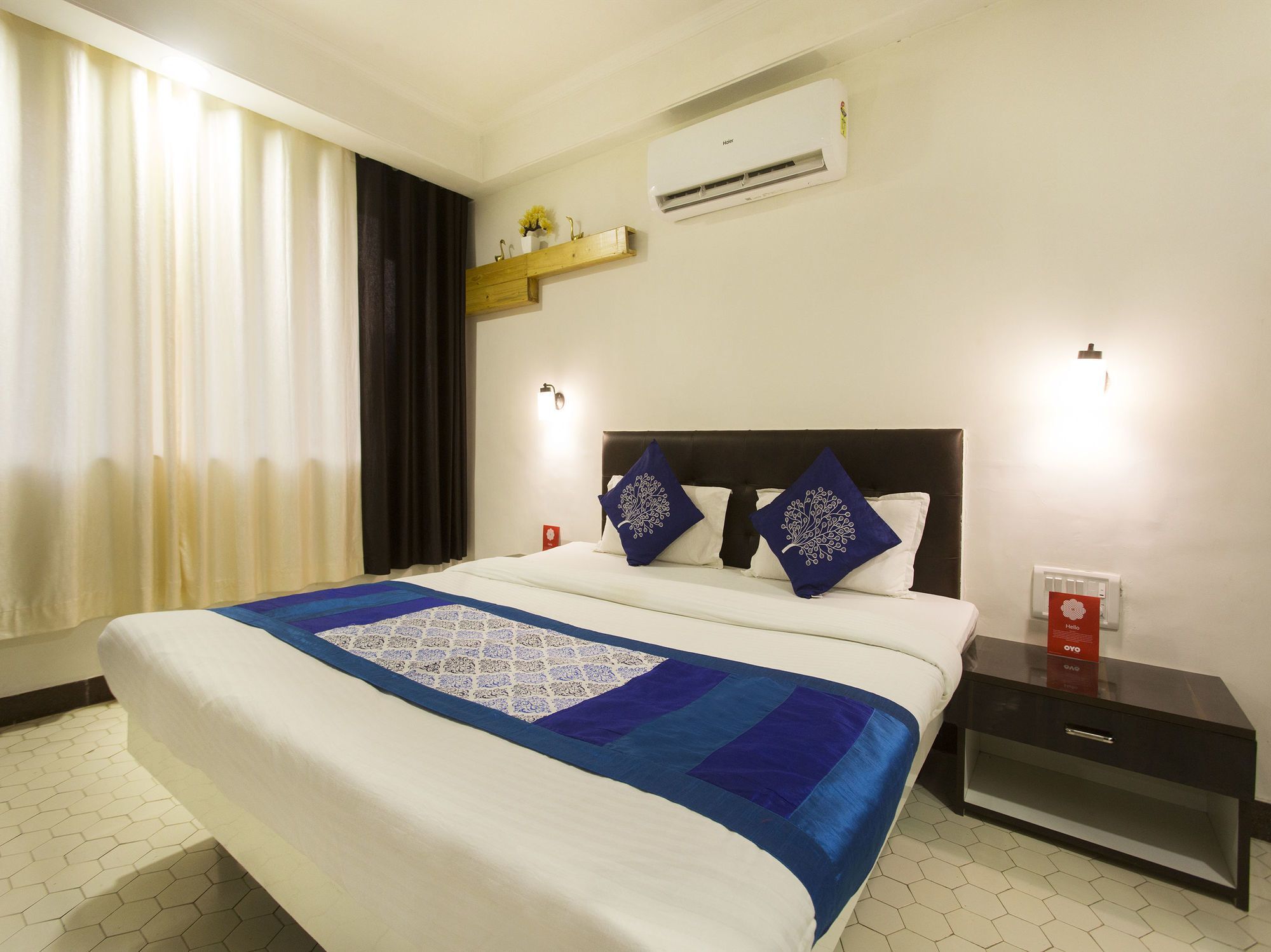 Oyo 9806 Hotel Arvi Lonavala Bagian luar foto
